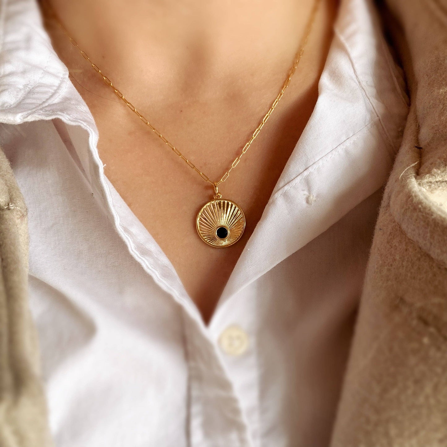 Radial Plate Charm