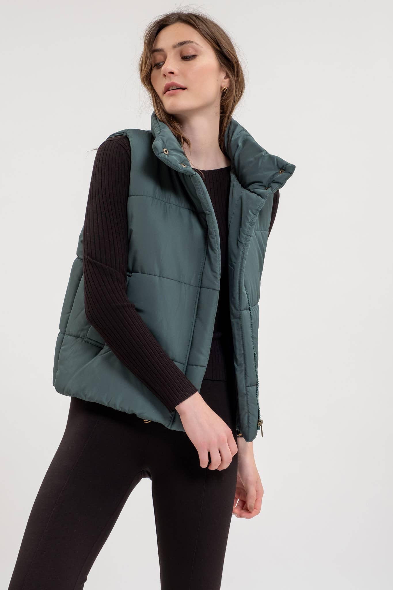 Essential Puffer Vest