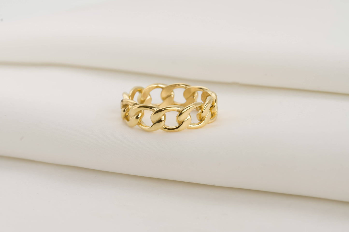 Dainty Gold Ring