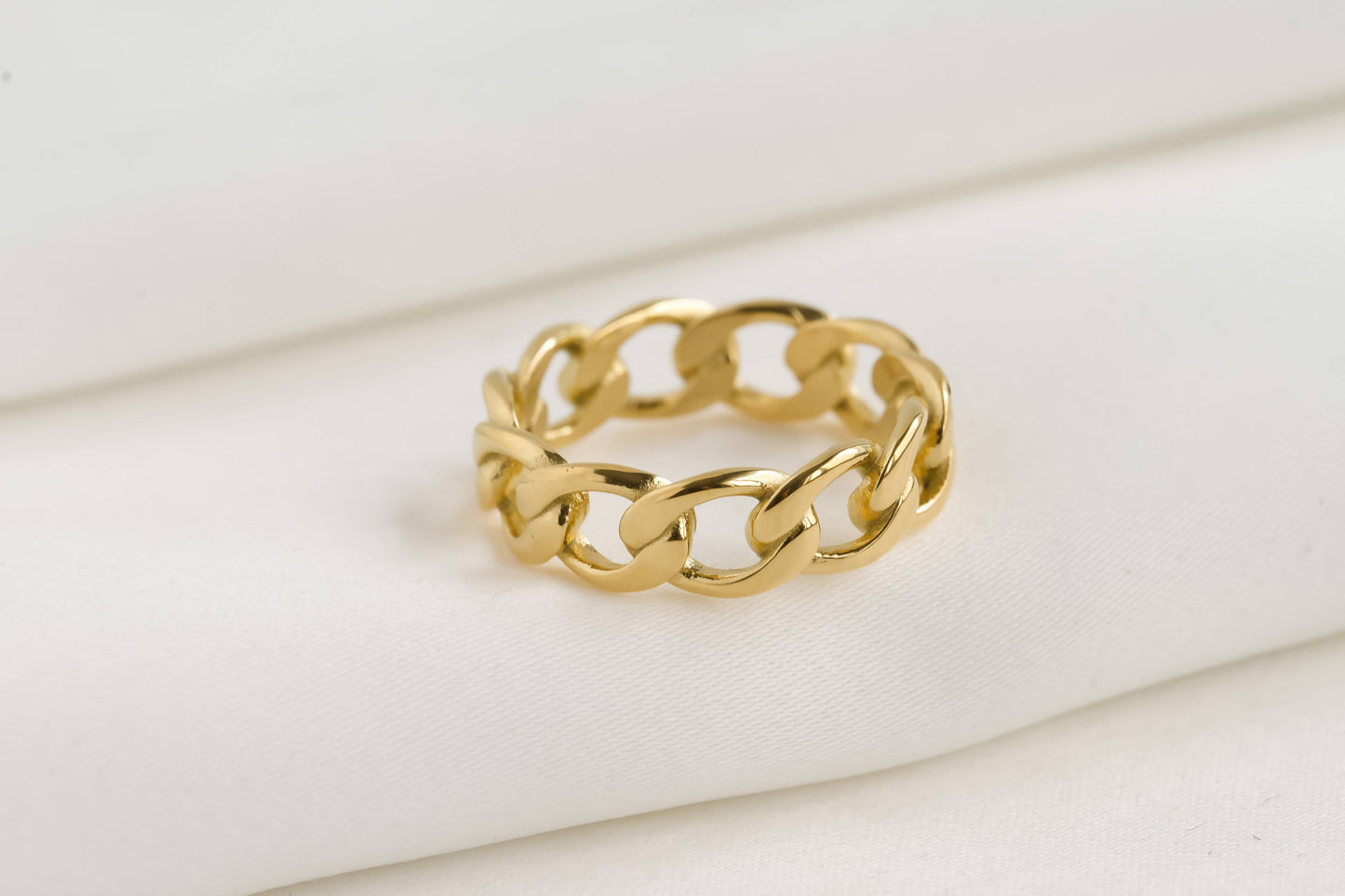 Dainty Gold Ring