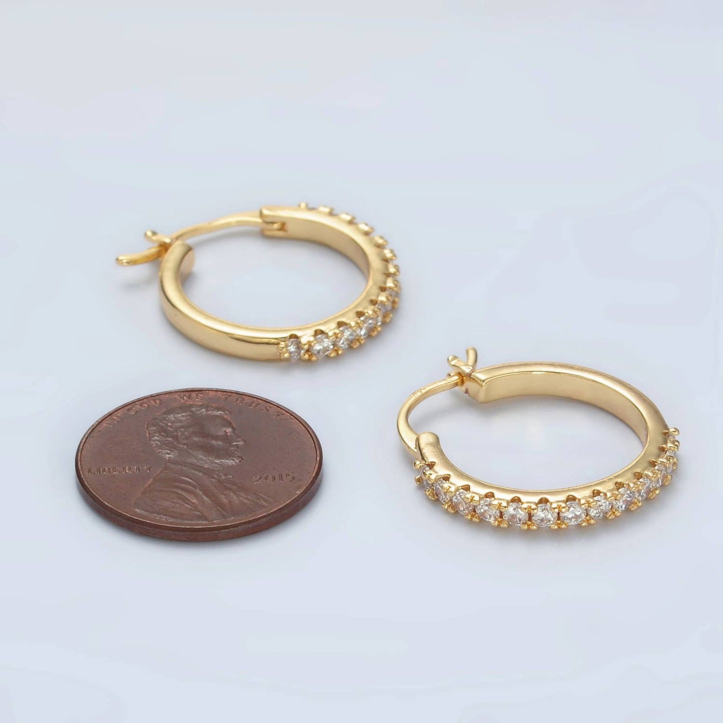 Simple Huggie Earring