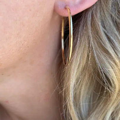 The Everyday Hoop Earring