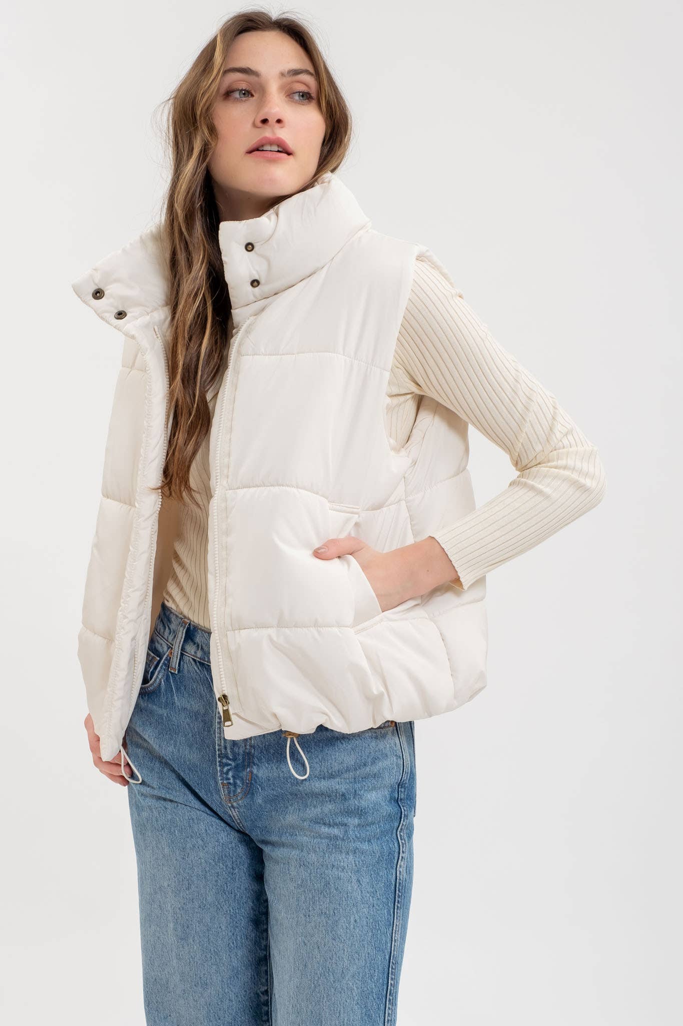 Essential Puffer Vest