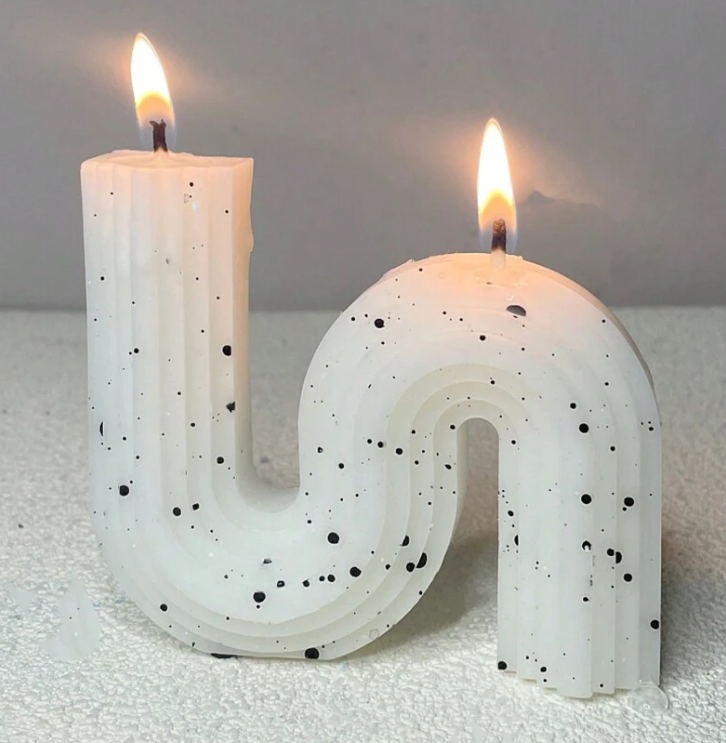 S Wave Speckled Candle
