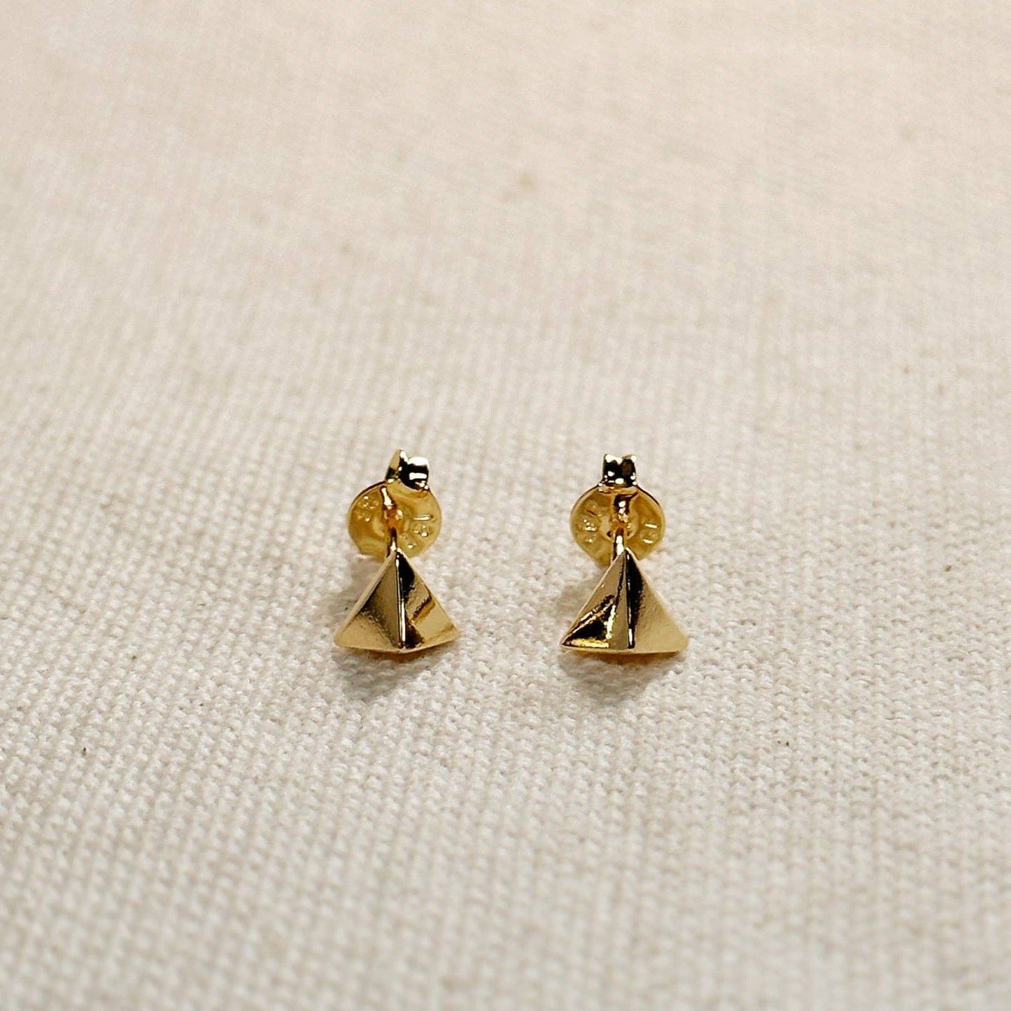 Mini Triangle Earring