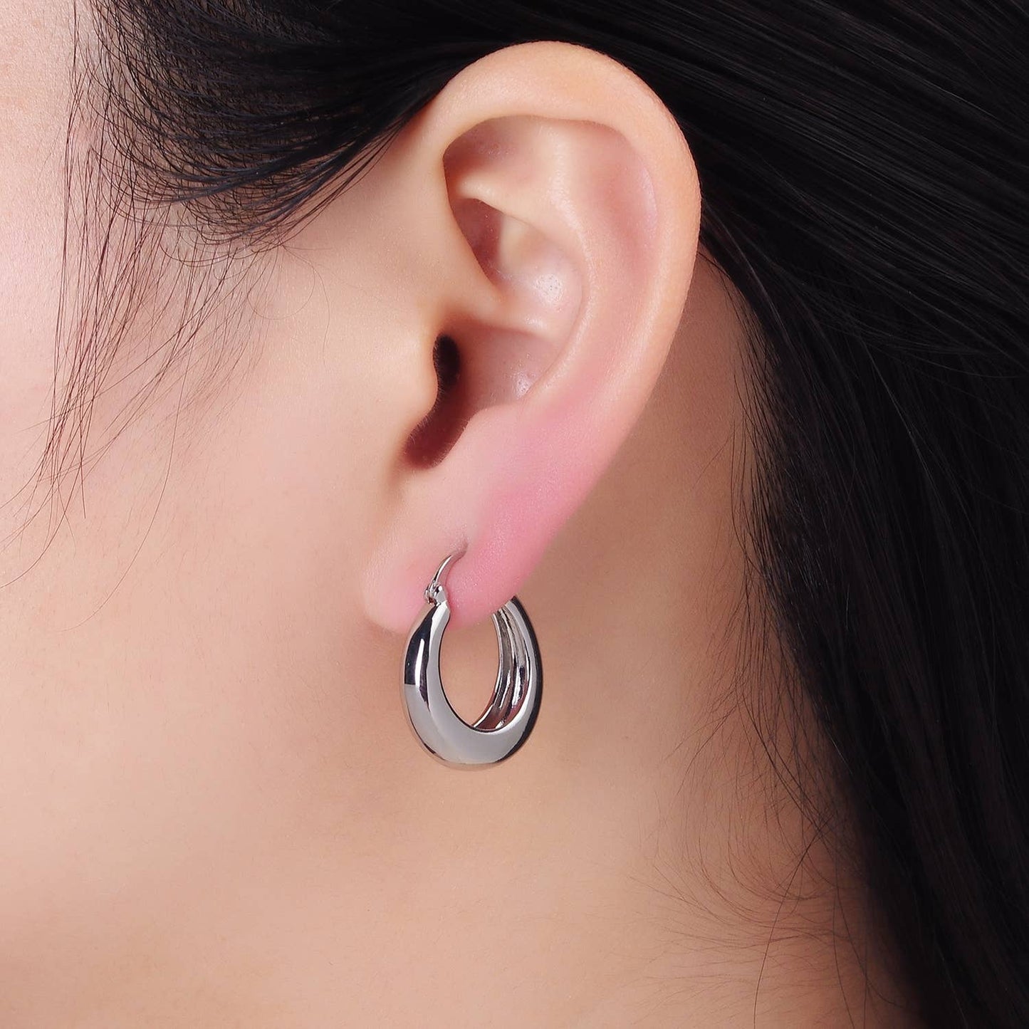 Swan Earring