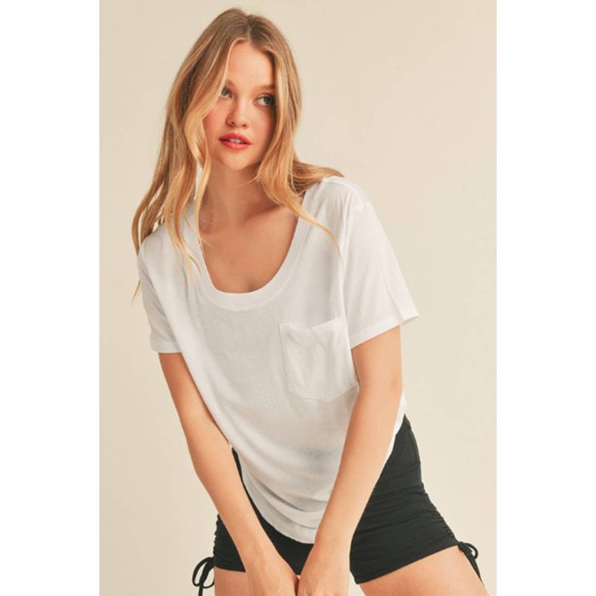 Basic Scoop Neck Top w/ Front Pocket