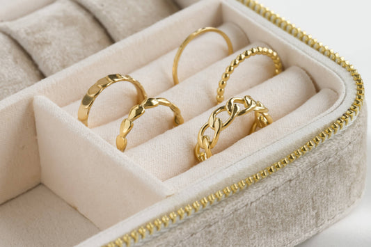 Dainty Gold Ring